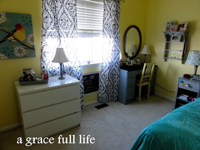 So off came the pink and on went the yellow. And here is the after: