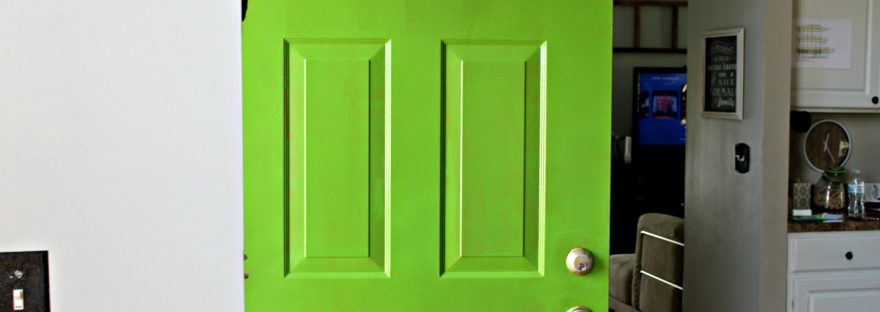 green door mirror, green paint, green front door, paradise sherwin williams, sherwin williams, painting,